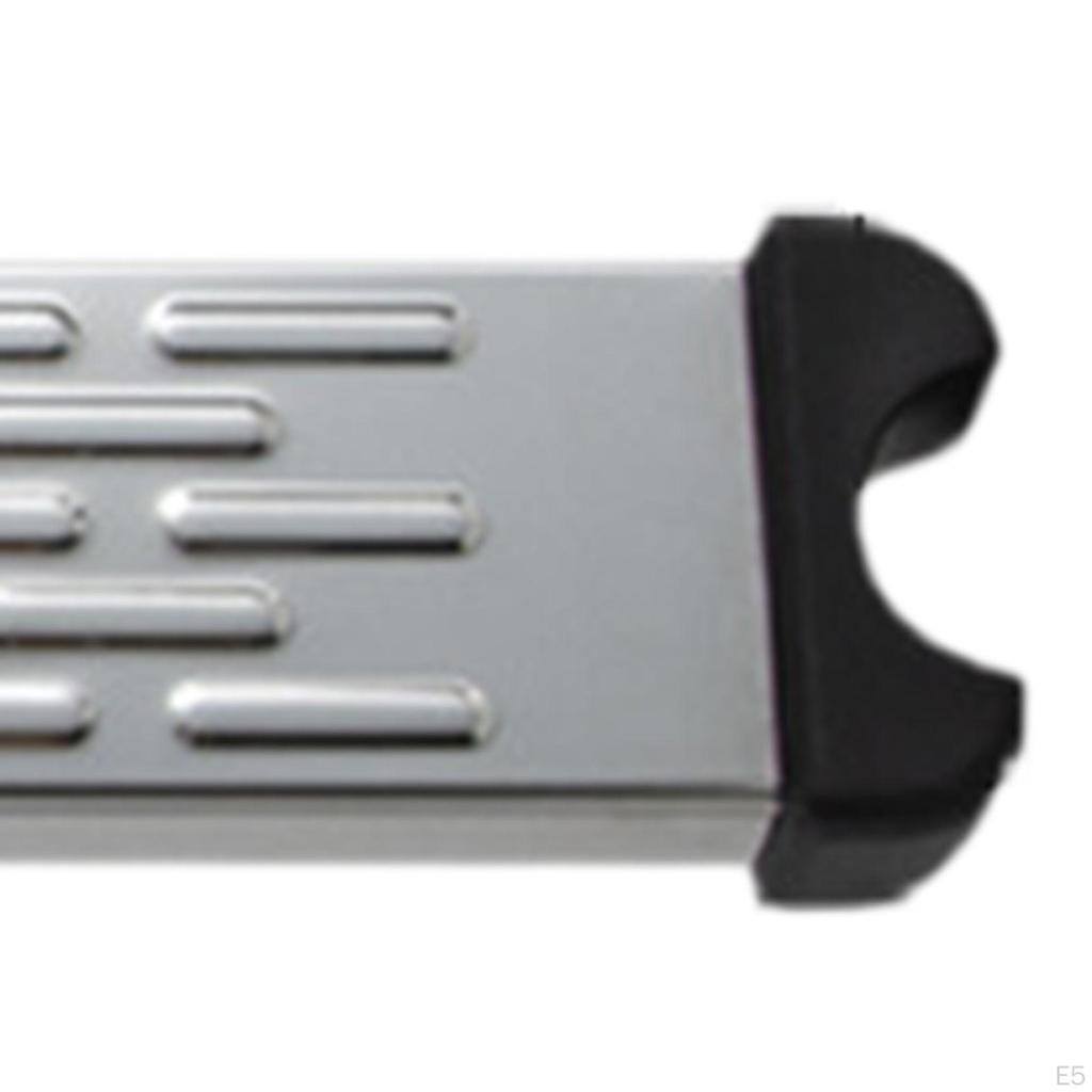 Лестница для доступа в бассейны