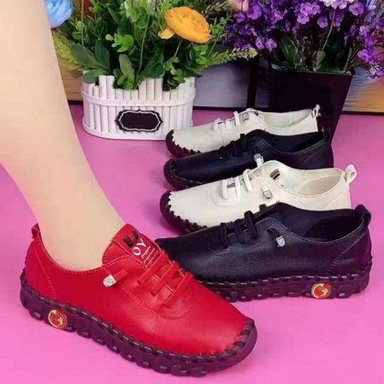 1 Pair Breathable Walking Shoes Flat Heel Women Middle Platform Walking Shoes Wear-resistant Lightweight Sports Footwear