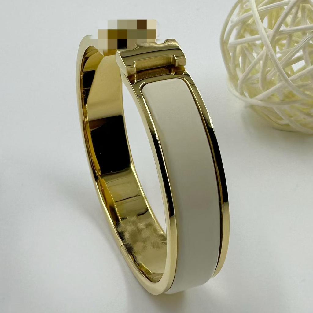 Браслет-бэнгл из эмалированной титановой стали 12 мм с буквой H - Европейский и американский модный браслет