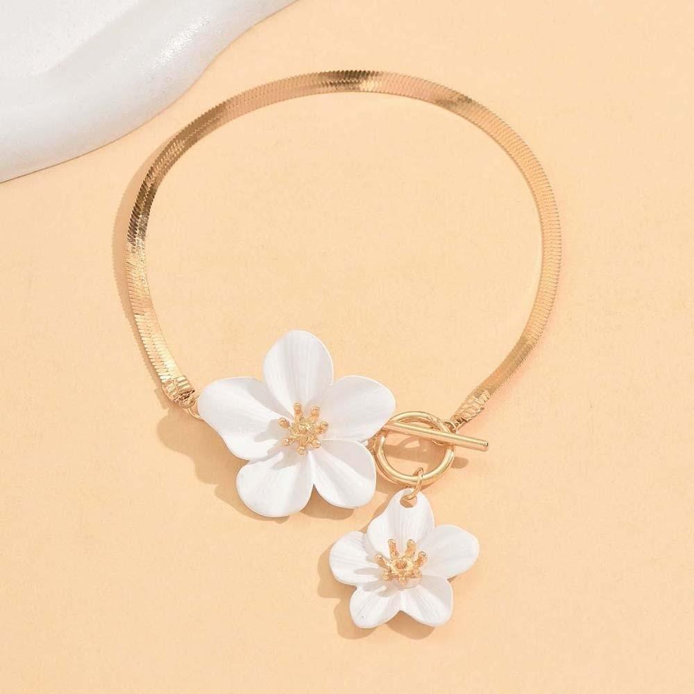 with OT Buckle Oil-Dripped Foot Chain Golden Beach Jewelry Simple Flower Pendant Anklet Women