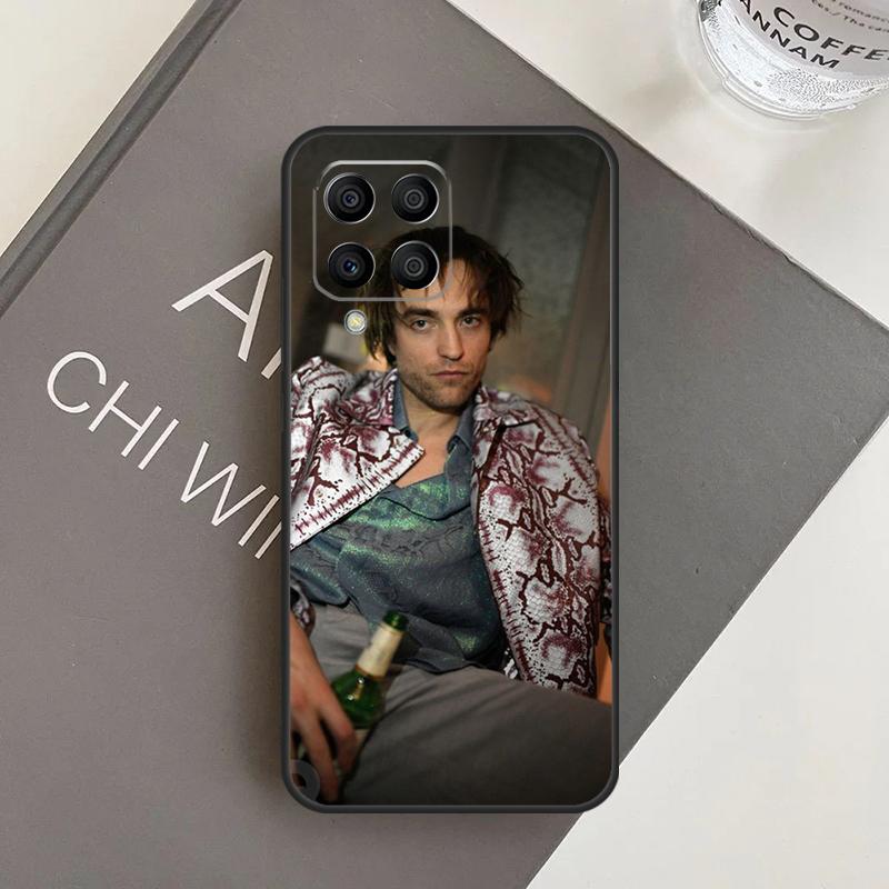 Подставка Robert Pattinson для Samsung Galaxy M20 M32 M52 M56 M06 M16 M36 M54 M34 M14 M35 M55 M15 M11 M31 M13 M53