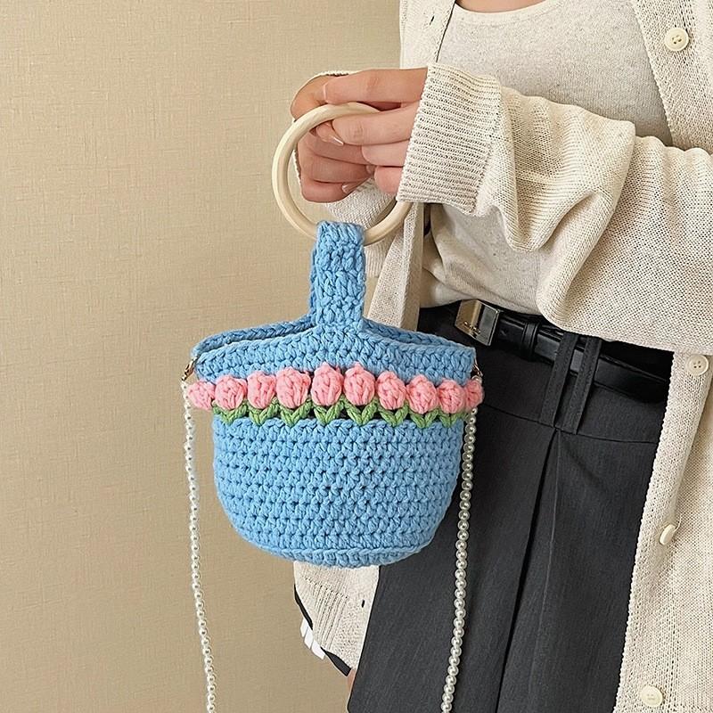 Handcrafted Knit Flower Small Pearl Handbag With Interior Pouch For Casual Outings
