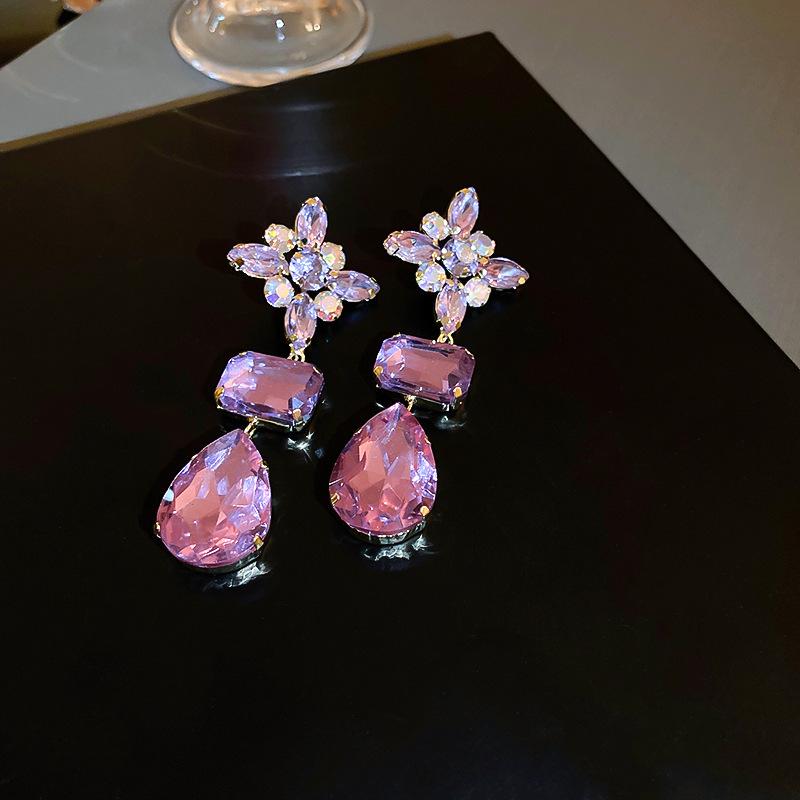 Изысканные серьги-кисточки из циркона: Блестящий, Универсальный, Минималистичный Дизайн с Привлекательностью Легкой Роскоши.