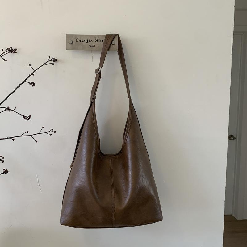 Retro Commuter Bag Women's New Fashion Tote Bag Versatile Casual Large-capacity Shoulder Messenger Bag