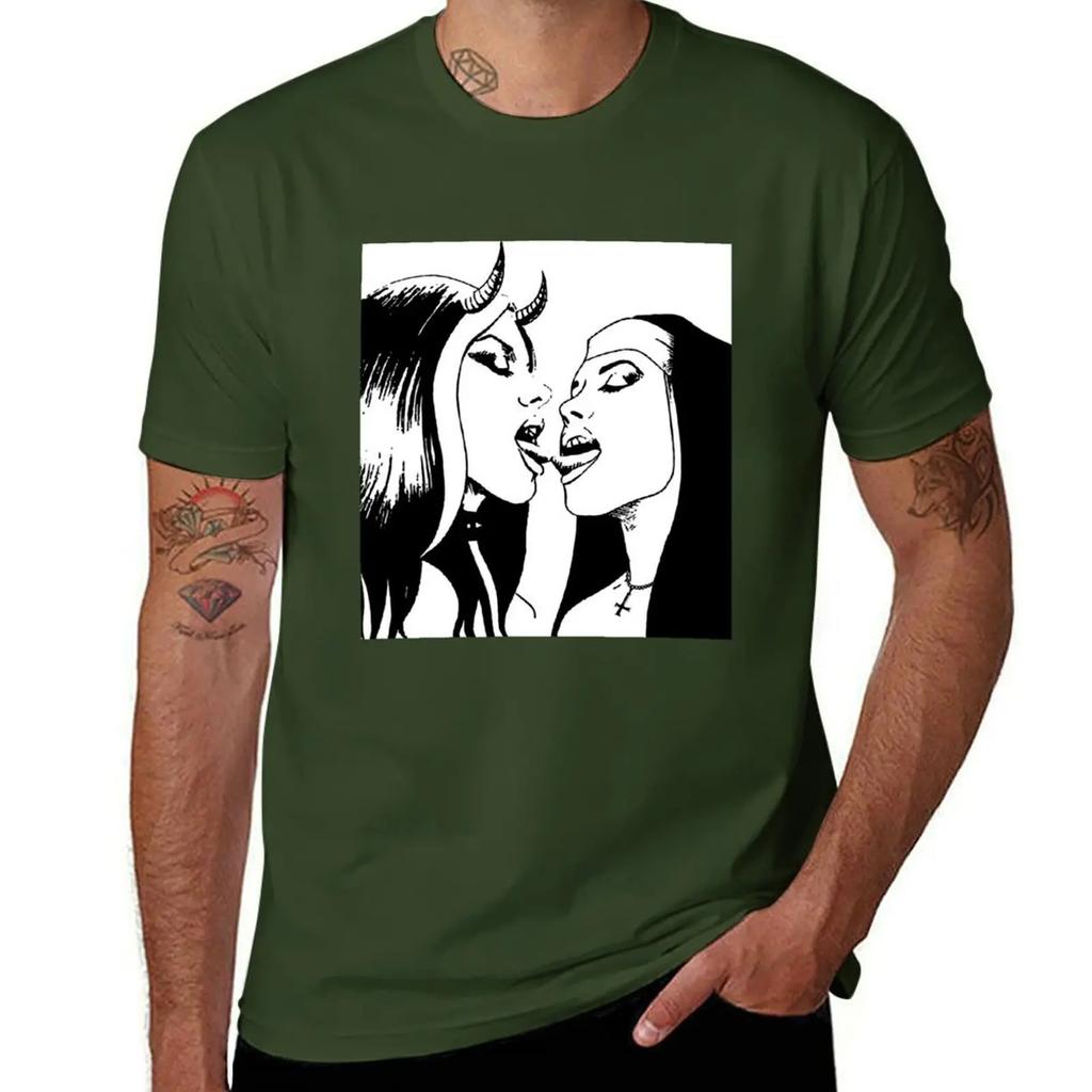 Sexy Bad Nun Lesbian Kiss Nun Bondage Satanic BDSM Cotton TShirt Funny Customs Harajuku Shortsleev Graphic Printed Tshirt