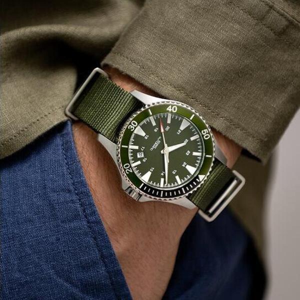 Роскошные модные часы, мужские спортивные часы, мужские кварцевые наручные часы