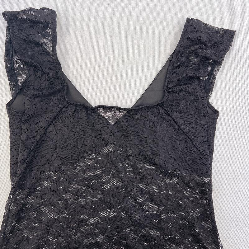 Женский сексуальный вышитый комбинезон весна/лето 2024 года — модный и облегающий