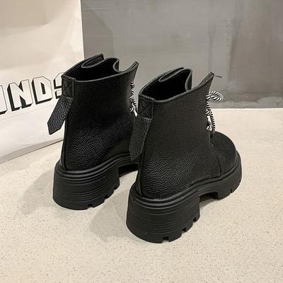 Модные ботинки Мартина в британском стиле для женщин 2025 весна и осень новые ретро универсальные маленькие ботинки на платформе, увеличивающей рост, короткие ботинки для женщин