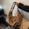 Large Leopard Shoulder Bags Women Fashion Big Packages Lazy Style Hobo Bags Autumn And Winter Leisure Or Travel Bags