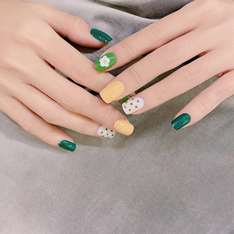 Fake Nail Patches Wearing Nails Finished Nail Patches Nail Patches Disassembly Nail Patches for Women To Take Off Nail Patches