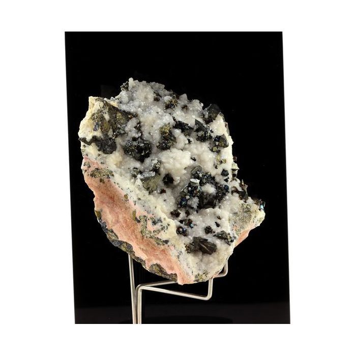 Pierres et Minéraux. Tetrahedrite + Dolomite. 2041.5 ct. Cavnic Mine, Maramure, Roumanie.
