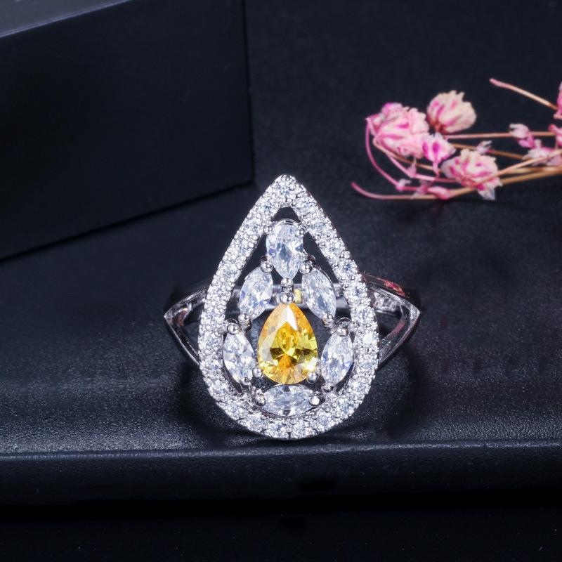 Темпераментное популярное кольцо, экологически чистая медь с покрытием из настоящего платинового сплава, слегка инкрустированное цирконием класса ААА, ювелирное изделие