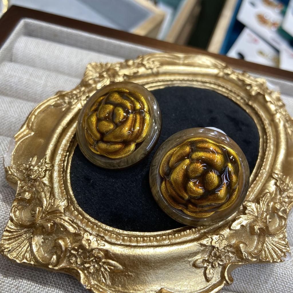 Серьги-гвоздики Return temper, эмалевые капельки цвета кофе с цветком, круглые серьги-гвоздики, осенние и зимние новые нишевые серьги