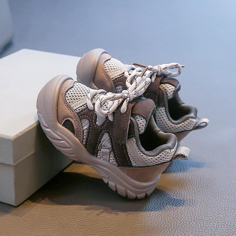 Детская обувь 2025 осень мальчики Япония и Корея немецкие тренировочные туфли девочки студенты уличные вирусные тренды универсальная спортивная обувь прилив