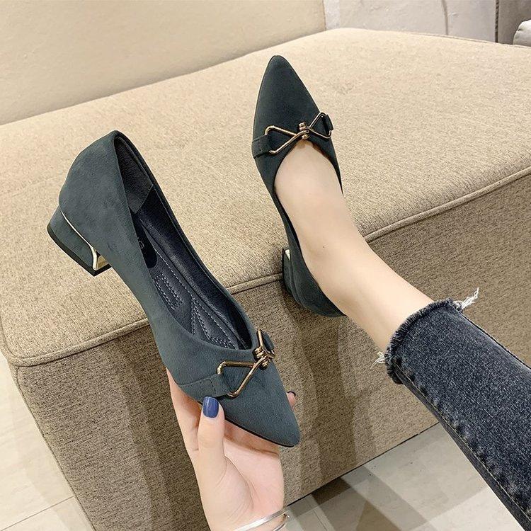 Одиночные туфли женские весна-лето 2025 новые универсальные одиночные туфли на толстом каблуке профессиональные рабочие туфли черные замшевые на низком каблуке