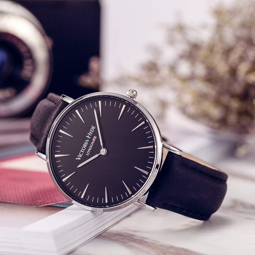 Часы VICTORIA HYDE Простые большие кварцевые часы с мягким ремешком и съемным водонепроницаемым ремешком унисекс популярный подарок для мужчин и женщин (Черный + серебристый)