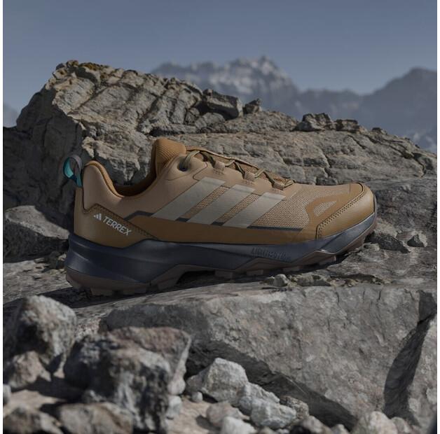 Треккинговые ботинки Adidas Terrex Skychaser AX5