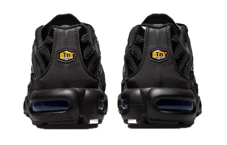 Nike Air Max Plus Черный Замш Серебристый Женские Беговые Кроссовки DQ0850-001