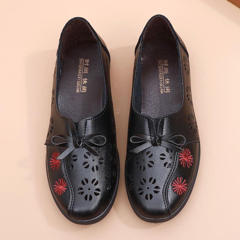 Полые сандалии, женская кожаная обувь, мягкая кожаная обувь с противоскользящей мягкой подошвой для среднего и пожилого возраста