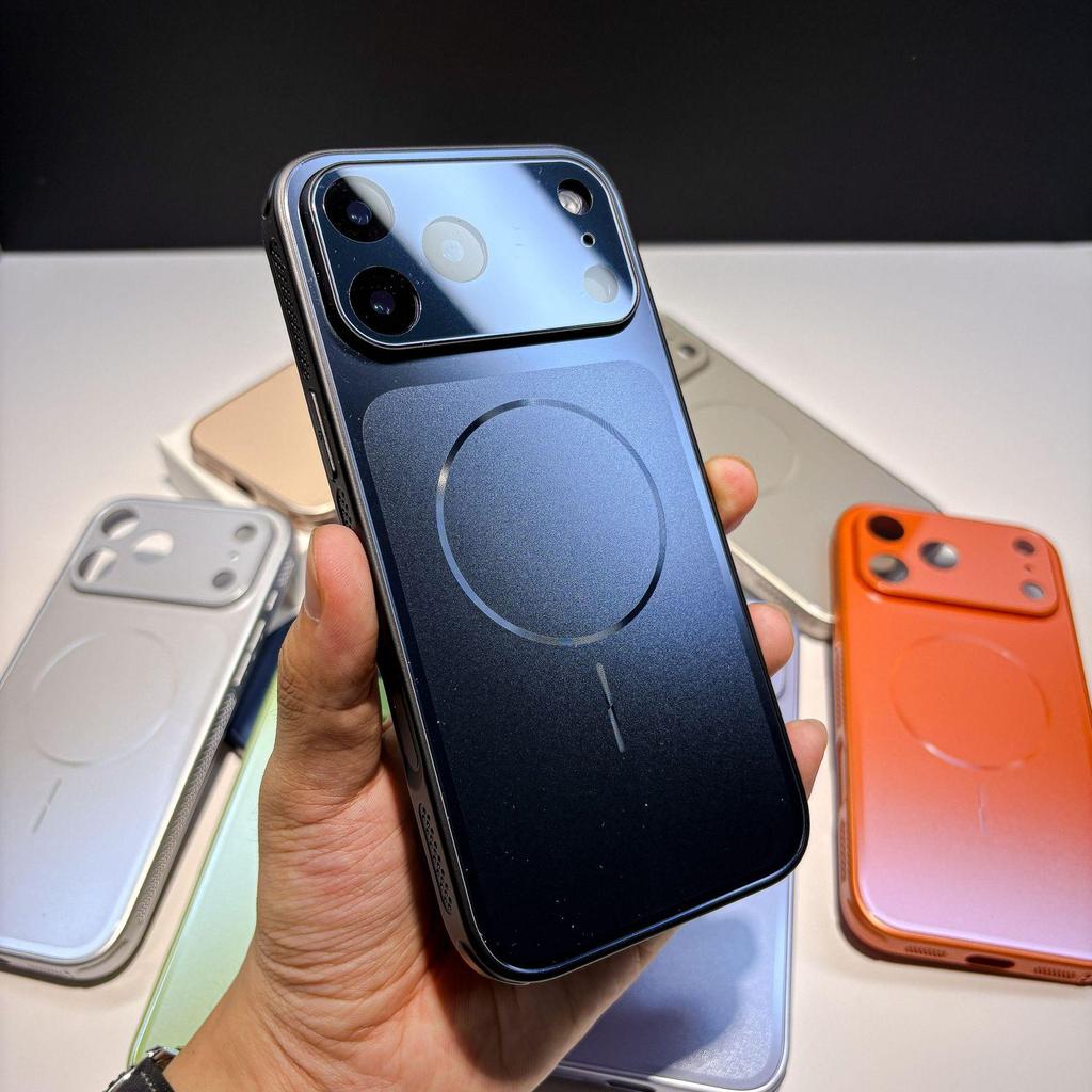 Мгновенный 17 Звезд Вселенная Оранжевый Чехол для iPhone 16 Pro Max с Полным Покрытием Объектива, Большим Окном, Магнитным Дизайном и Защитой от Падений