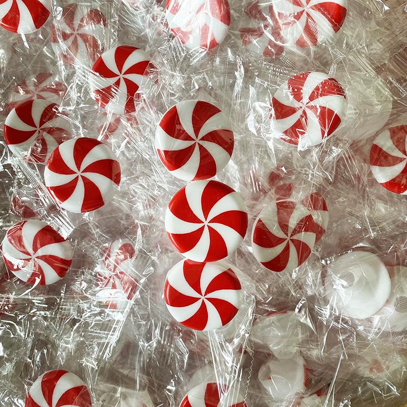 WTEMPO Рождественские декоративные накладки на ручки шкафа Рождественский декор Ручки Силиконовые Красные Накладки-кнопки Защитные чехлы для ручек дверей для кухни Спальни Ящика