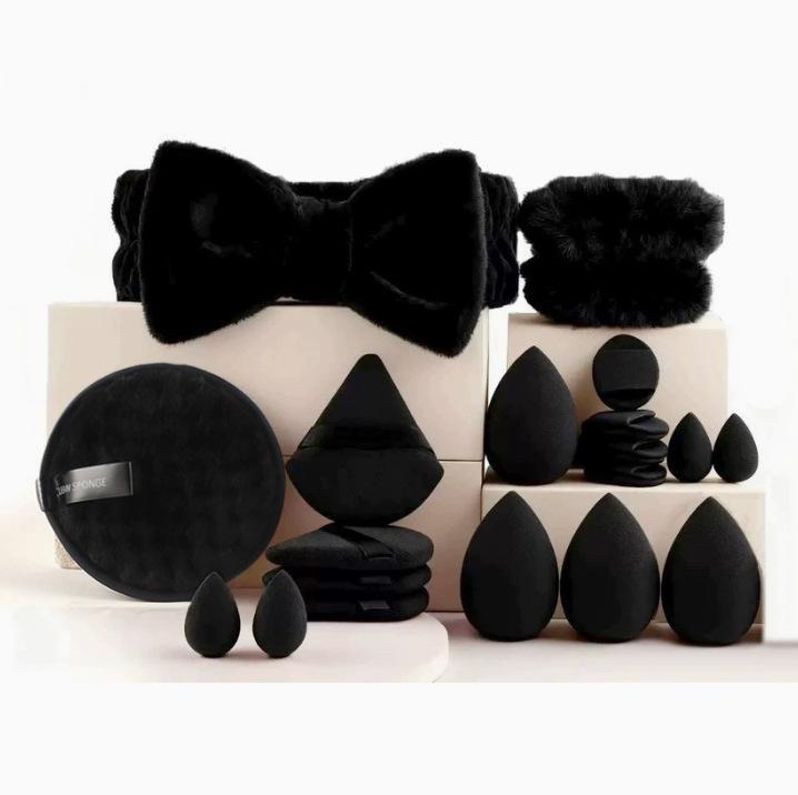 Makeup Brush and Cleansing Puff Set: 68-Piece Beauty Tool Kit