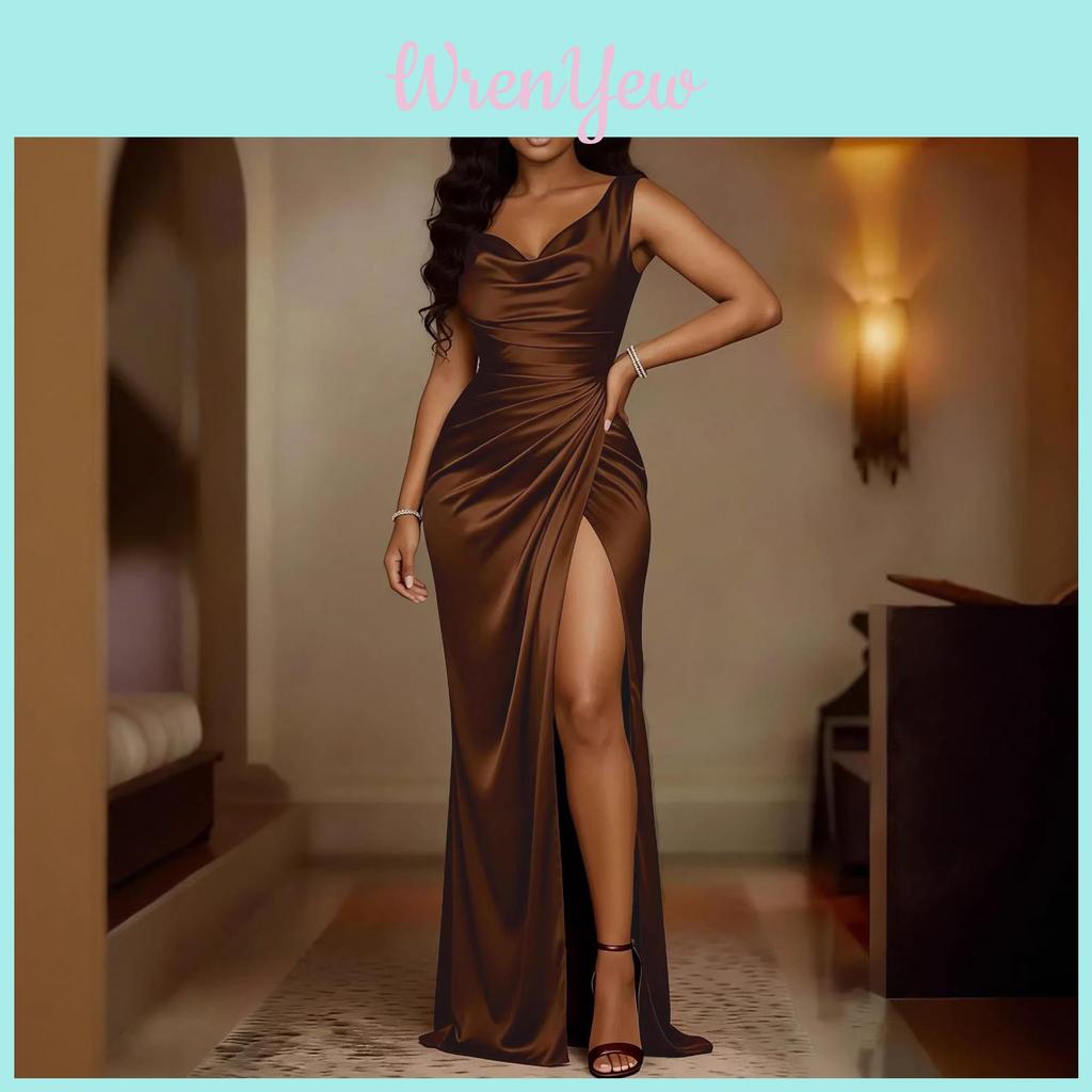 Elegant Slit Hem Sleeveless Dress For Weddings With Satin Fabric For Mature Women