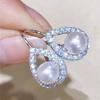 Серьги-кольца Huitan Waterdrop с круглым искусственным жемчугом, изысканные серьги для женщин, свадебные украшения с блестящими кубическими цирконами