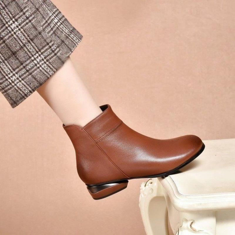 Модные ботинки из мягкой кожи на толстом каблуке, женские осенне-зимние новые ботинки на низком каблуке, ботинки из бархатной термокожи на мягкой подошве, женские