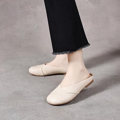 Шлепанцы на плоской подошве женские летние новые баотоу на одном педале ленивые тапочки удобные с круглым носком повседневные для отпуска сандалии в ветреном стиле