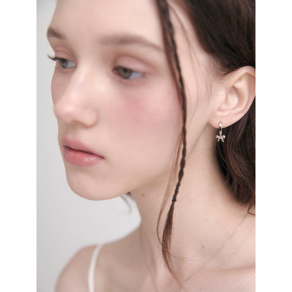 [Rosemont] Silver Ribbon One-Touch Earrings Ra24C52T