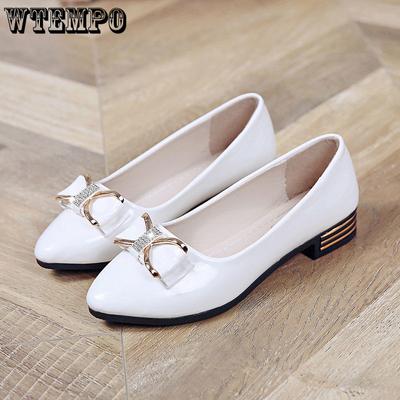 Мягкая подошва с острым носком на плоской подошве, одинарные туфли для женщин, туфли-бобы с неглубоким носком