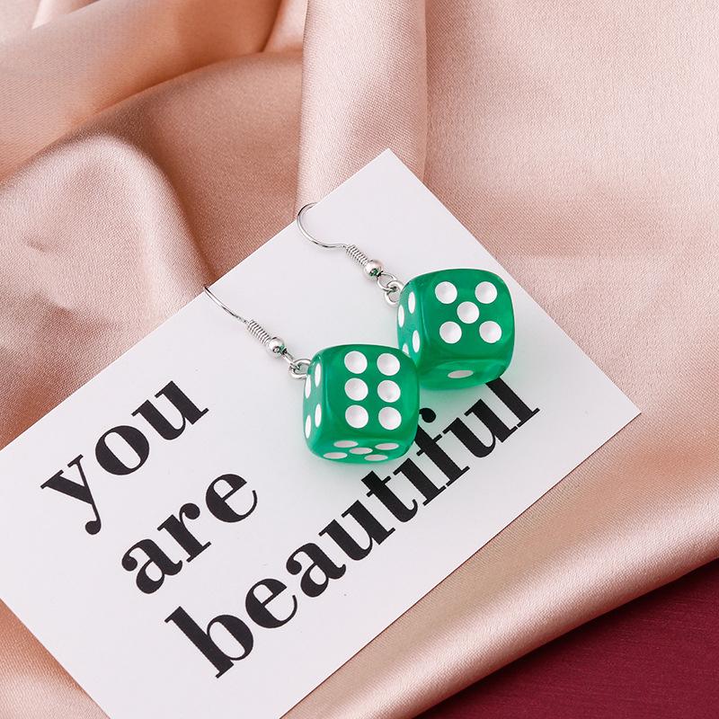 Ручная работа Мультяшные 3D Смоляные Кубики Серьги-подвески Кисточка Казино Конфетный цвет Личность Веселые Циркон для Женщин Женский Подарок