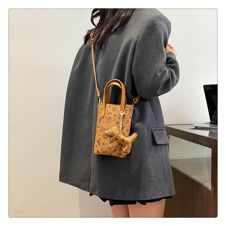 Сумка для мобильного телефона женская сумка-мессенджер 2024 новый нишевый дизайн сумочка интернет знаменитость популярная маленькая сумка для мобильного телефона