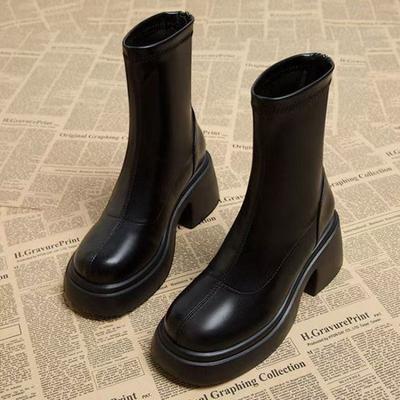 Маленькие ботинки Мартин женские осенне-зимние новые с внутренним увеличением высоты тонкие ботинки на толстой подошве на высоком каблуке