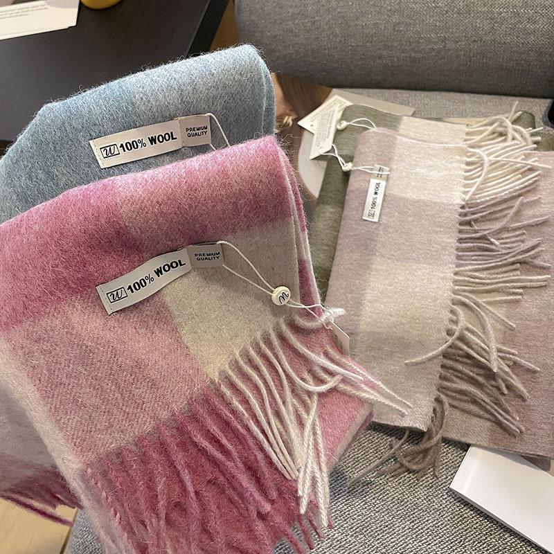 100% Pure Wool Scarf Female Winter Warm Cashmere Shawl Checkerboard Grain Design Couple Accessory Premium Sense Windproof Scarf