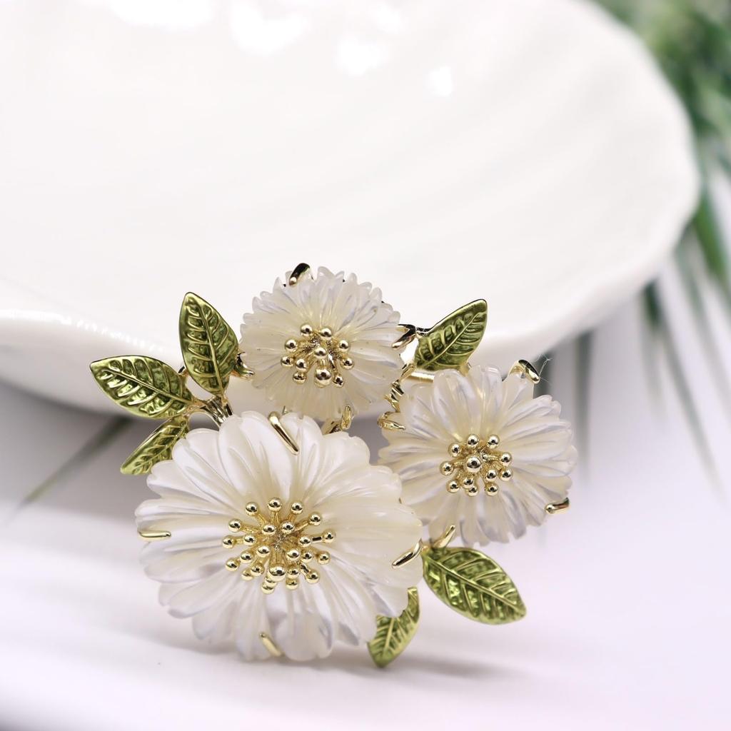 Натуральная брошь-цветок из ракушек, вишневый цвет, корсаж для входа в школу, белые подарки для подарочного набора, включающего церемонии, выпускные, свадьбы,