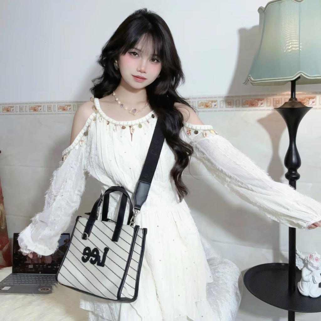 New Lee Fabric Tote Bag, Shoulder Bag, Crossbody Bag, Handbag Regular Women's Ecru LE240074M-903