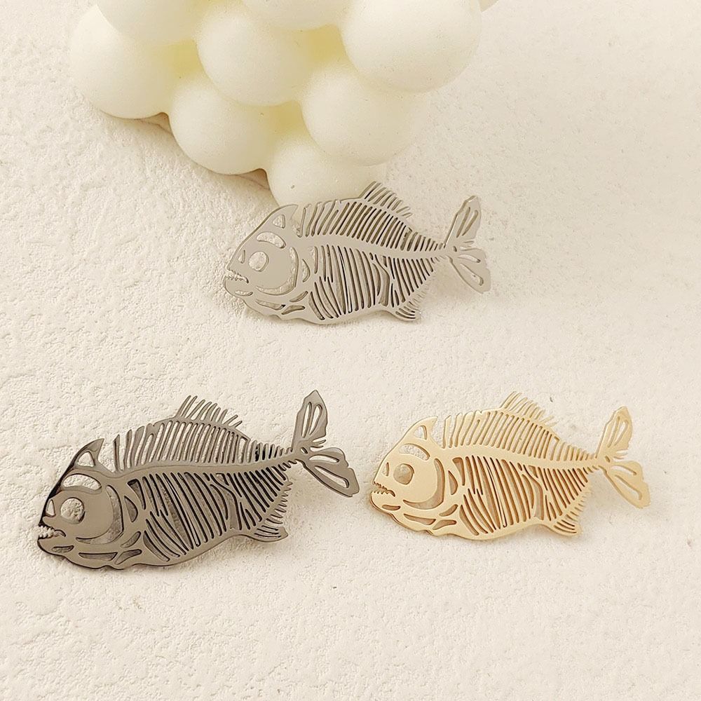 Punk Style Hollow Fish Bone Brooch Plated Corsage Pin Stainless Steel Brooch Clothes Accessories
