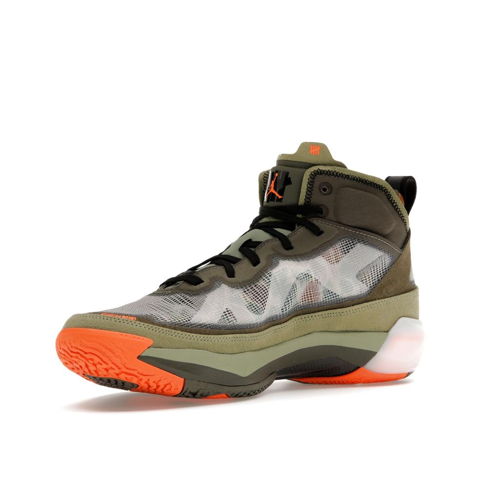 Кроссовки унисекс Undefeated x Air Jordan 37 SP Flight Green Oil-Green Black DV6255-300