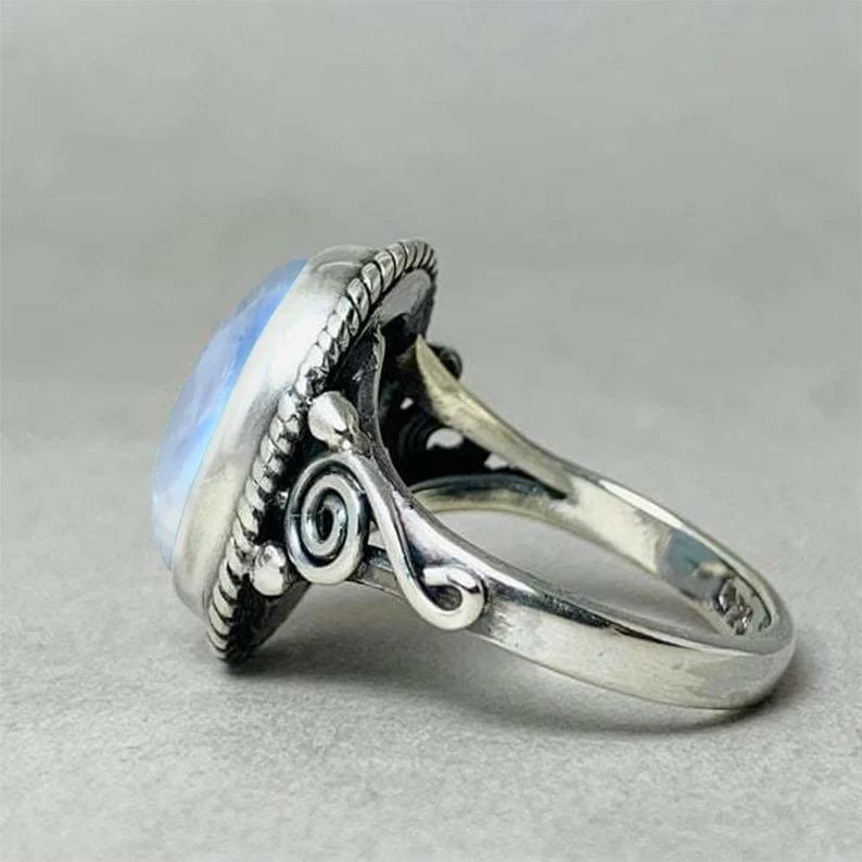 Rainbow Moonstone Oval Gemstone Ring, Handmade Designer Ring, 925 Silver Ring, Unisex Ring, Gift For Her, Boho Ring, Christmas Gift