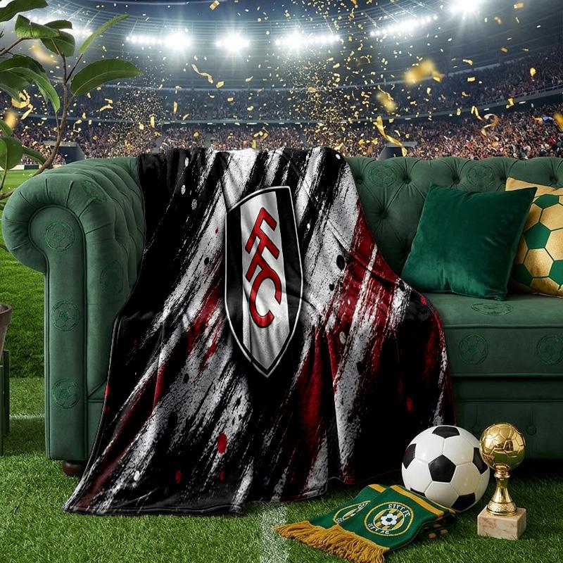 Fulham Football Crest Throws Blanket Flannel Blankets Plush for Couch Bed Gifts for Men Women Travel picnic blanket Christmas fan gifts