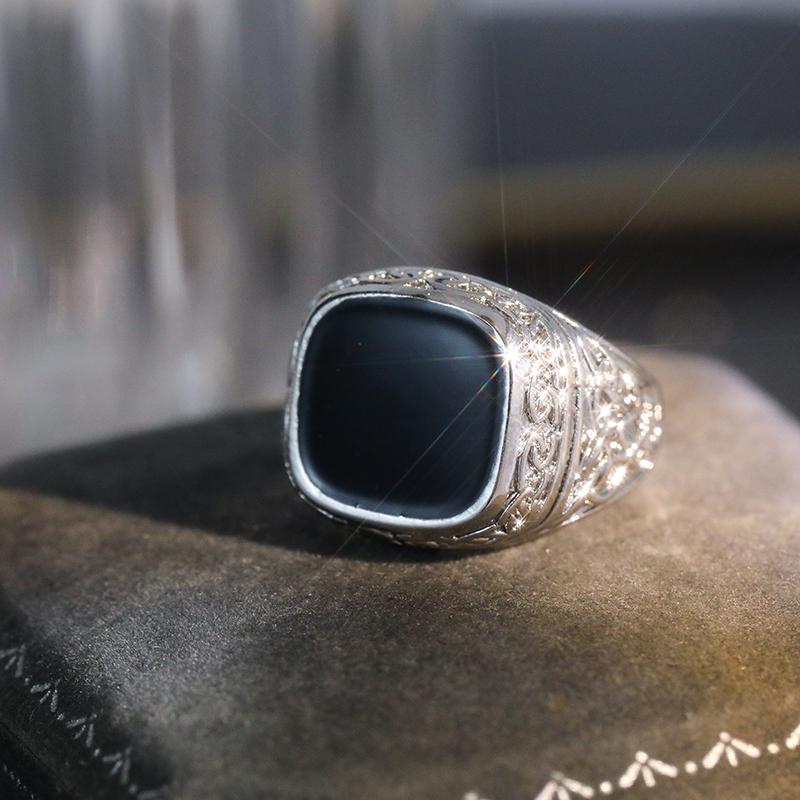 Новое винтажное кольцо в европейском и американском стиле с резной квадратной модой, креативное мужское кольцо из сплава, наконечник