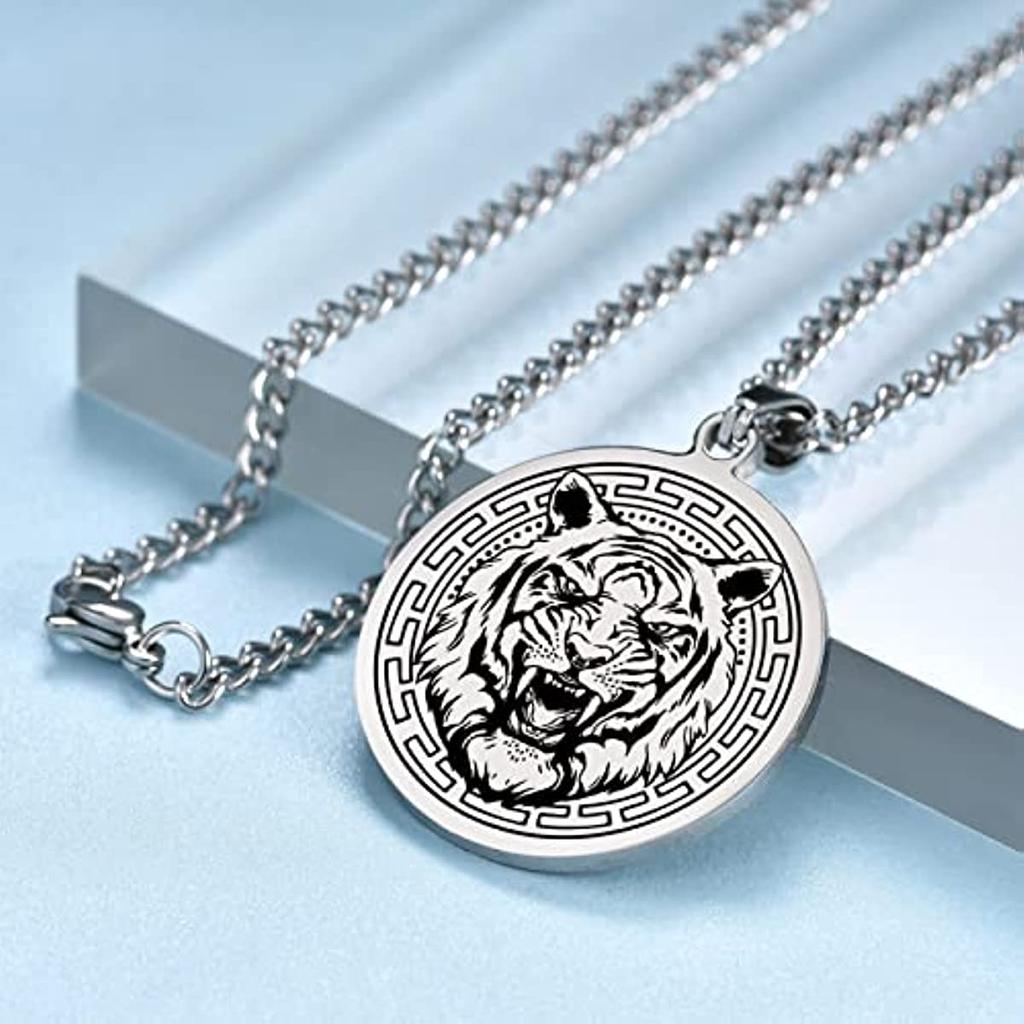 Bear Wolf Tiger Lion Elk Animal Mens Punk Pendant Necklace Stainless Steel Sweater Chains Women Choker Jewelry Gifts
