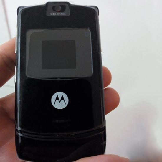 Оригинальный восстановленный мобильный телефон Motorola Razr V3