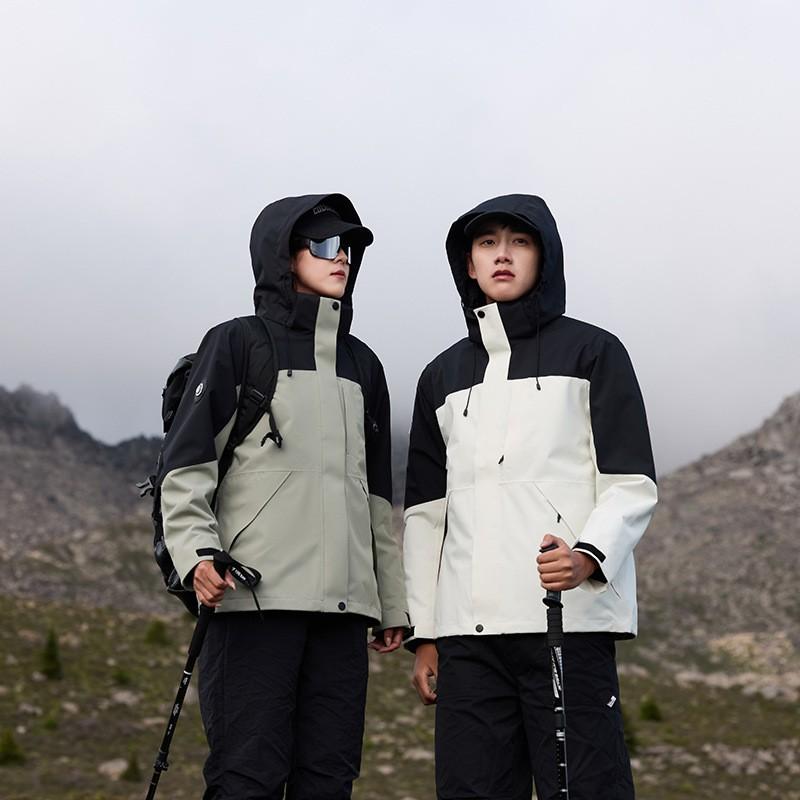 3-in-1 Detachable Outdoor Hiking Ski Jacket Men Women Waterproof Windproof Breathable Shell With Fleece Inner Loose Fit