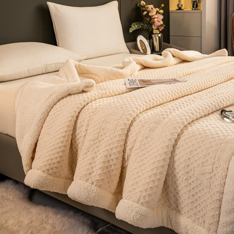 Vintage Jacquard Carved Velvet Throw Blanket Double Layer AB Version Thick Warm Plush Bed Blanket Queen Size Autumn Winter Duvet