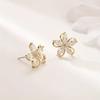 Petal Personality Simple Ladies Earrings