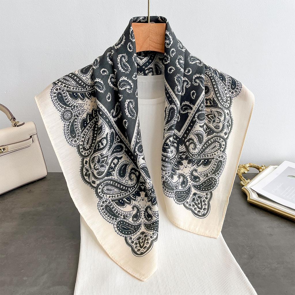 Spring and Autumn New Korean Small Square Scarf Women's 71 Cotton and Linen Versatile Small Scarf Neck Shirt Decorative Silk Scarf