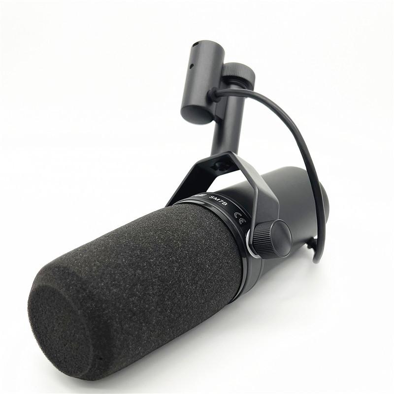 SM7B Dynamic Microphone for Live Broadcasts, Recording Studio, and Professional Dubbing